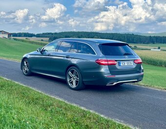 Mercedes-Benz E 220d AMG packet - 10
