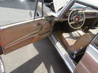 Mercedes Benz W111 220 SEB coupe, r.v.1963 - 10