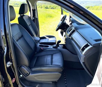 Ford Ranger LIMITED 3.2 TDCi 2018 A/T DPH ROLETA - 10