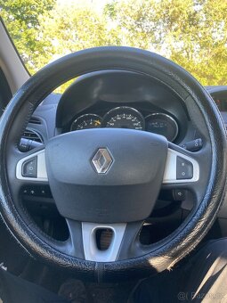 Renault Fluence 1.5dci 78kW - 10