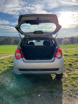 Chevrolet Aveo - 10