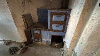 Veliký rodinný dům, možno i jako dvojdomek - 10