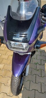 Suzuki GSX 1100 F Katana - 10