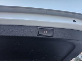 ŠKODA OCTAVIA KOMBI DSG7 2.0 TDI 150 KONÍ 2021 - 10