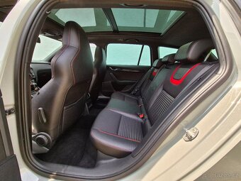 ŠKODA Octavia RS Challenge 2.0TDI 135kW DSG Combi 2016 ČR - 10