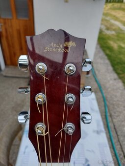 Akustická kytara - 10