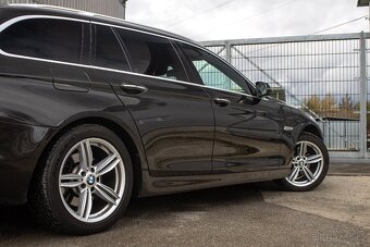 BMW 5 F11 LCI Touring 520d xDrive, 135kW, A8 - 10