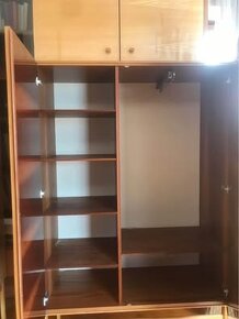 Retro nábytek zn.Jitona skříně,stolky,knihovna-možné i po ku - 10