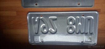 PRODÁM USA REGISTRAČNÍ ZNAČKY PĚKNÁ DEKORACE - 10