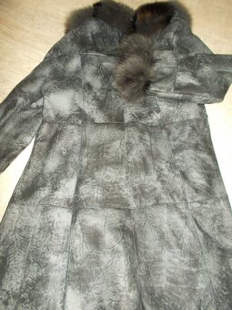 OJEDINĚLÝ KOŽENÝ 3/4 KABAT Vel.44/XL TOP STAV - 10