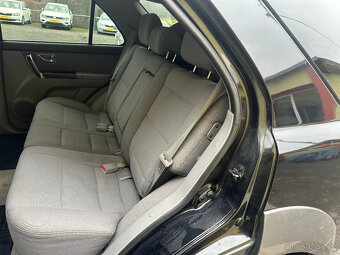 Kia Sorento 2.5 CRDi 4x4/Tažné/Tempomat/ČR - 10