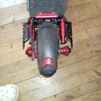 Elektrická koloběžka engwe y600 - 10