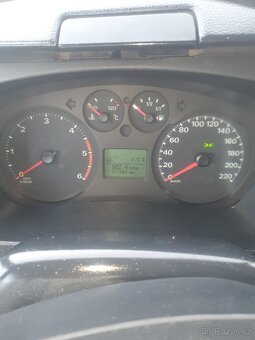 Ford Transit 2.2 2011 9ti místné - 10