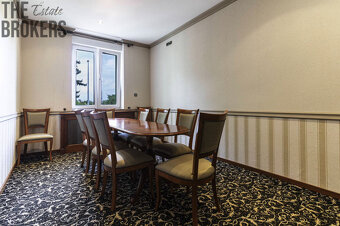 Prodej vily 462 m², pozemek 610 m², Praha 6 - Liboc - 10