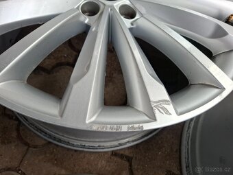 Alu kola 19" Škoda Superb Trinity 5x112 - 10