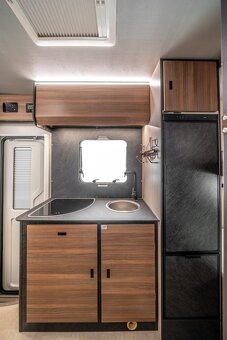 NOVÝ obytný vůz Fiat Ducato, Rimor, SARUS 9 - 10