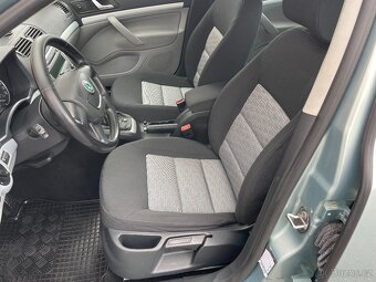Škoda Octavia II 1.2 TSI 77kW Ambiente - 10