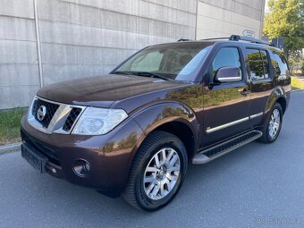 Nissan Pathfinder 3.0 dCi LE 170kw - 10