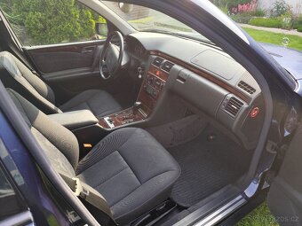 MERCEDES-BENZ E240 W210-REZERVACE - 10