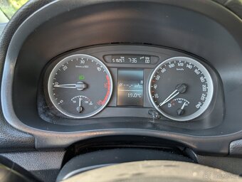 Škoda roomster scout 1.9 Tdi 77kw r.v.2008 klasika bez DPF - 10