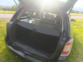 Opel Astra H Caravan. Nová technická, výborný stav - 10