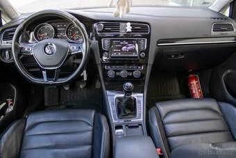 Volkswagen Golf Variant 1.6 TDI BlueMotion Highline - 10