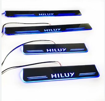 Toyota Hilux Led osvětlení prahu 4ks - 10