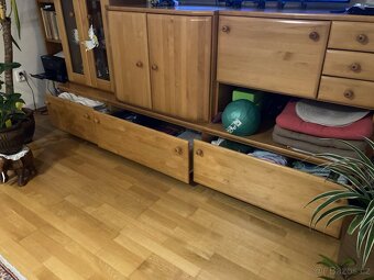 Obyvaci stena šířka cca 3,4m - 10