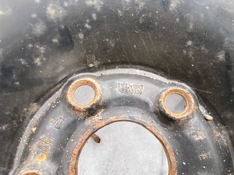 72. sada zimní kola 205/55 r16 5x112 VW škoda seat audi - 10