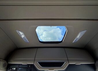 DAF XG 480 Low Deck - tahač návěsů - 10