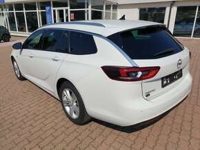 INSIGNIA Edition Bussines 1,5 CDTi - 10