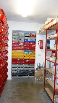 Pronájem komerčního prostoru 350 m2, ev.č. 02680 - 10