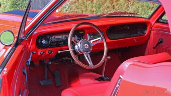 1965 FORD MUSTANG V8 AUTOMAT ABSOLUTNI SHOW CAR - 10