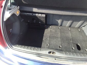 Citroen C3 1,4i EXCLUSIVE vybava - 10