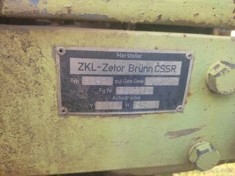 Zetor Crystal 8045 s doklady a nakladačem - 10