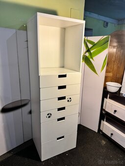 Hezký bílý úložný regál se šuplíky IKEA STUVA - 10