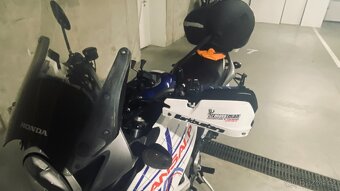 Honda XL700V Transalp - 10