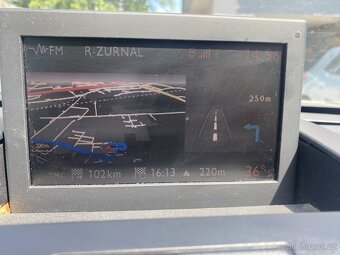 Peugeot 5008 Business-Line AUTOMAT PANO NAVI TEMP - 10