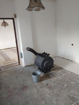 Dům k pronájmu ve Vinicích 🍇 - 10