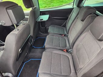 VW Sharan FACELIFT 2.0TDI 110kw 7míst Navi Serviska - 10