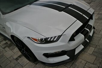 Ford Mustang Shelby GT350 5.2 Ti-VCT V8, 388 kW (526 k.) - 10