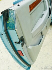 Mercedes-Benz 220e coupé - 10