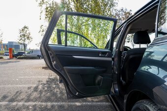 Subaru Legacy Combi, r.v. 2010, 2,0, LPG, BI-LED - 10