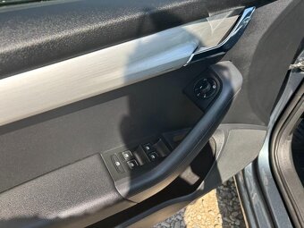 Škoda Octavia 1.4 Tsi 110kw DSG Drive r.v.2017, Serviska - 10