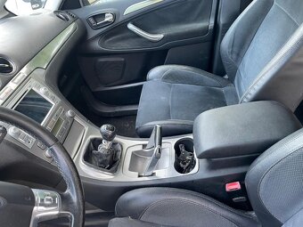 Ford S-MAX 2.0 nafta, r.v. 2006 - 10