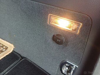 Volkswagen Touran 2,0 TDi 103KW 2010 - VELKÁ SLEVA - 10