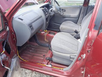 Suzuki grand vitara 2003 -karoserie bez koroze - 10