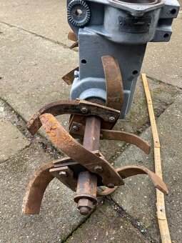 Rotavátor Varí ,Terra , Gutbrod. Spojka 80mm. - 10