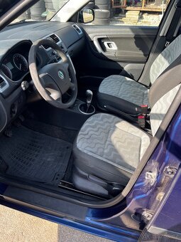Škoda Fabia 2 - 10