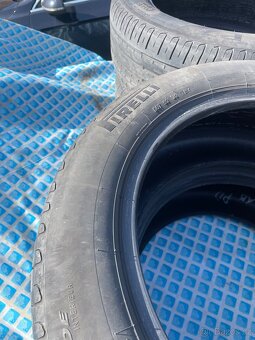 Pirelli 215/55 r17 - 10